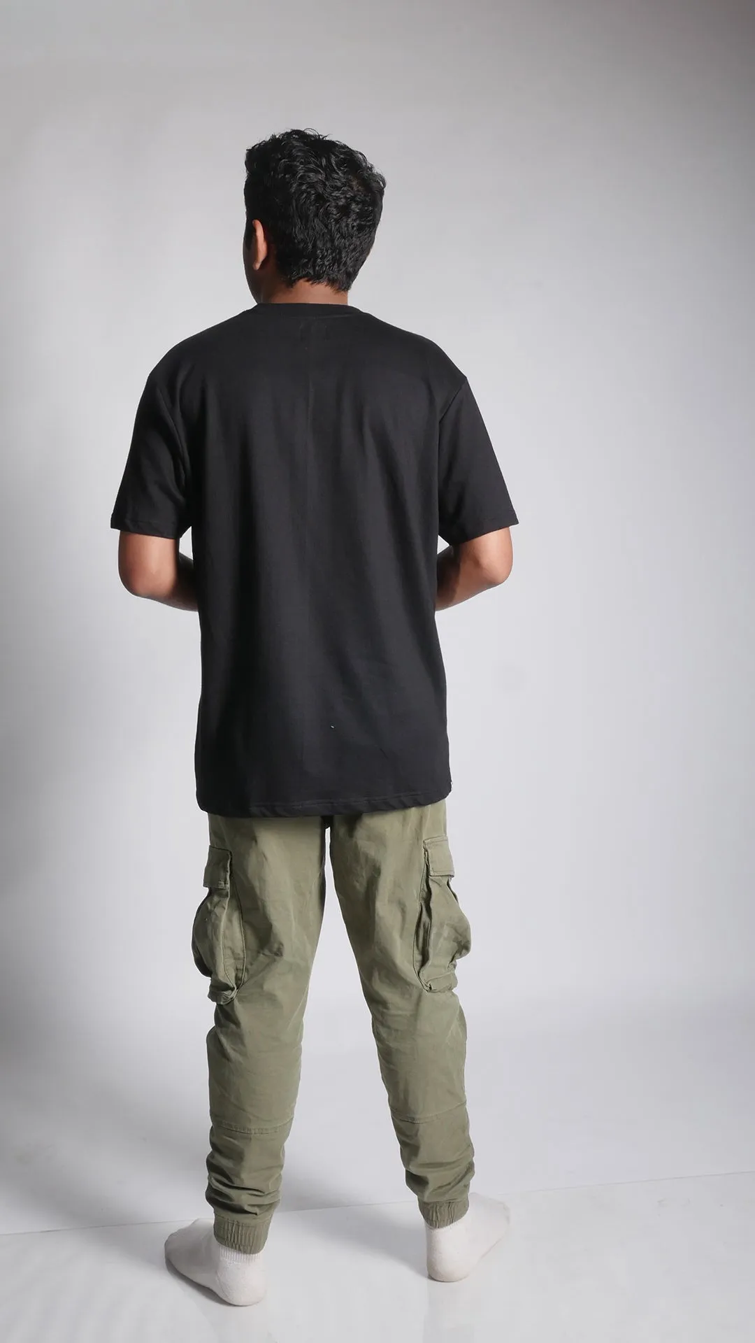 10 Hills Studio Unisex 'Much Ado About Nothing' Black Boxy Tee