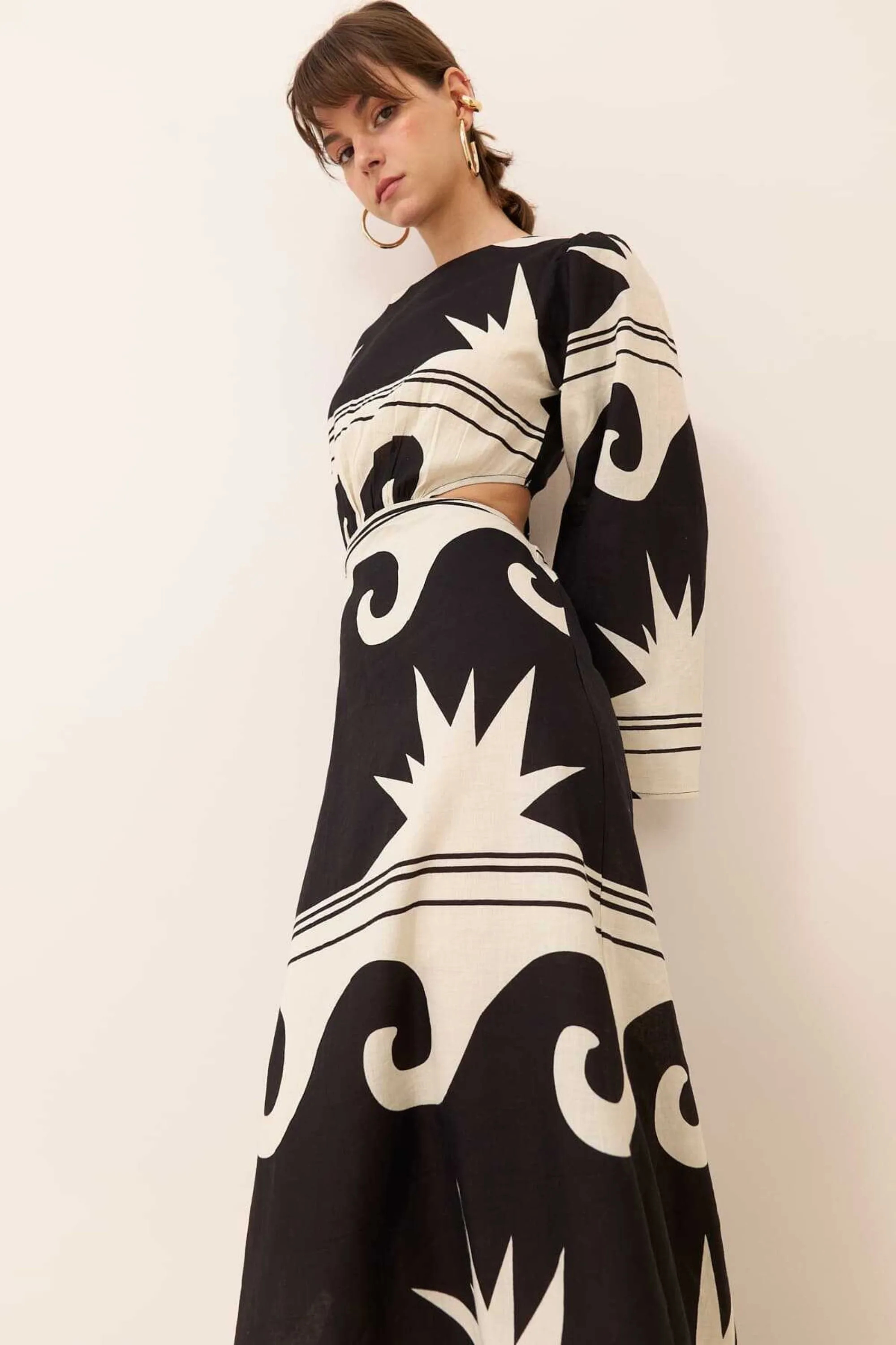 Black & Cream Back Tie-up Cotton Dress