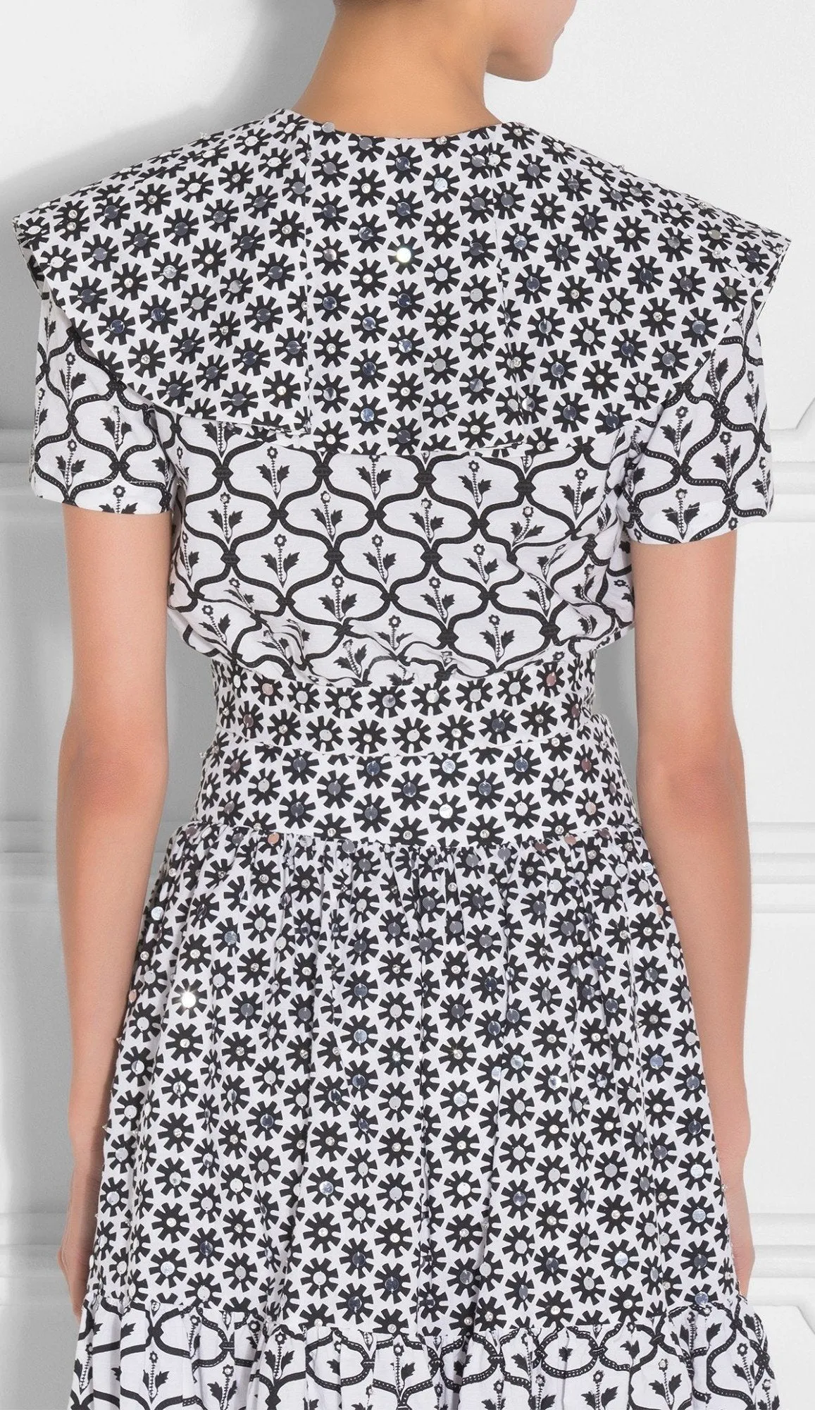 Black & White Print Ruffle Top & Skirt Set