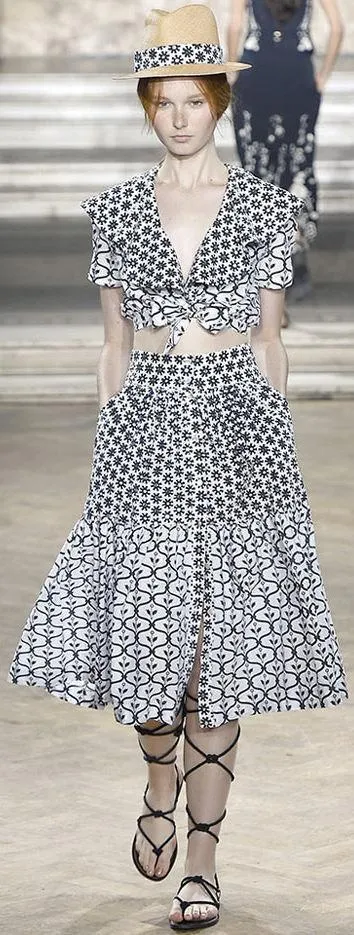 Black & White Print Ruffle Top & Skirt Set