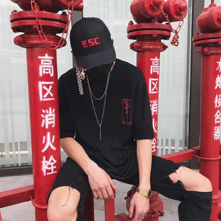 Chinese Woman Back Grunge Print Oversized T-Shirt