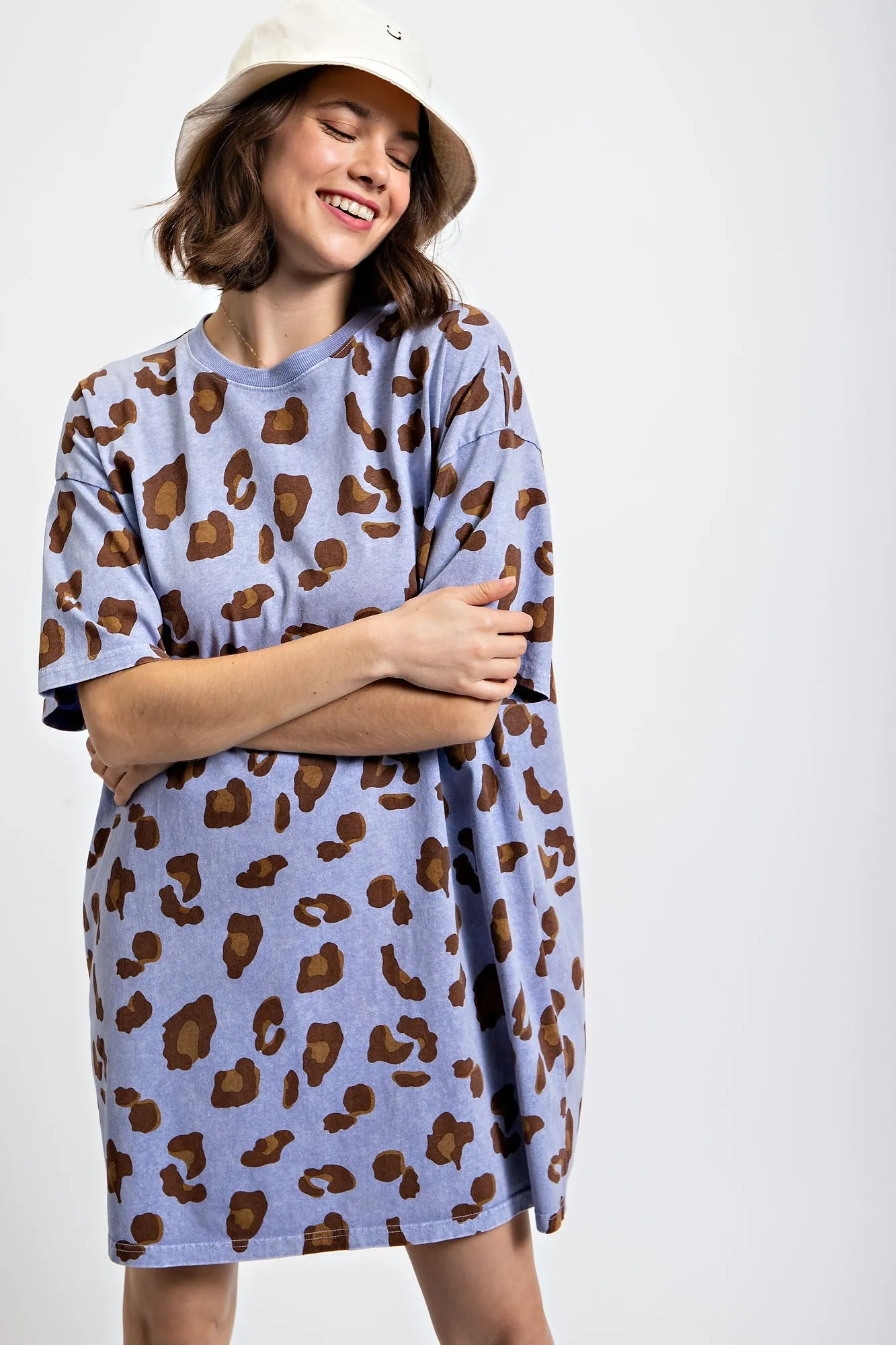 Easel Leopard Animal Print T-Shirt Dress in Peri Blue