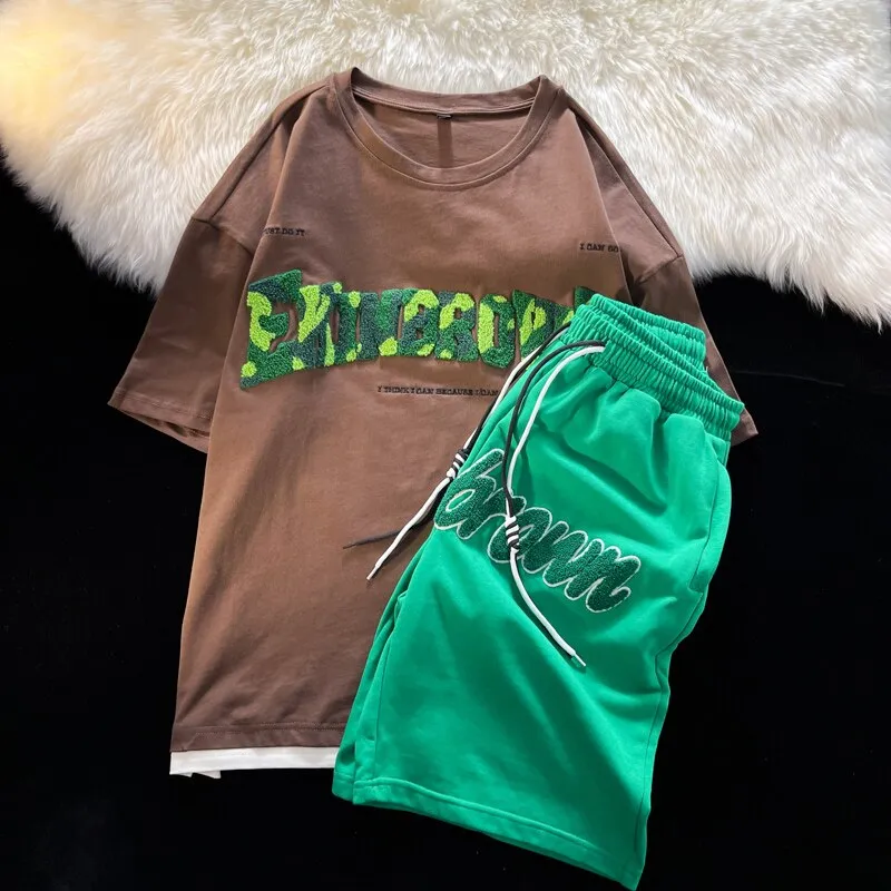 Ekinbrown Tee & Shorts Set