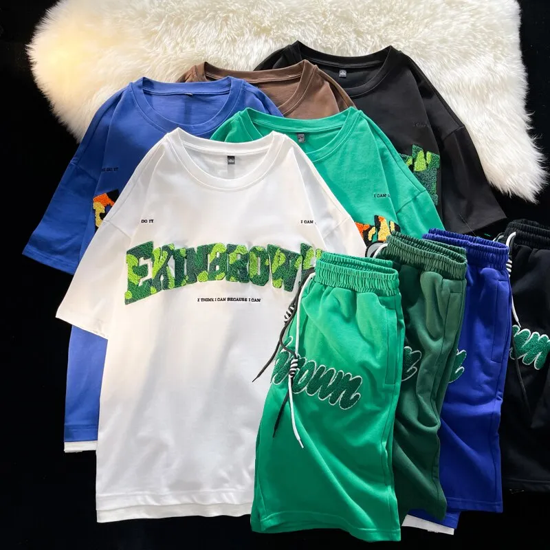 Ekinbrown Tee & Shorts Set