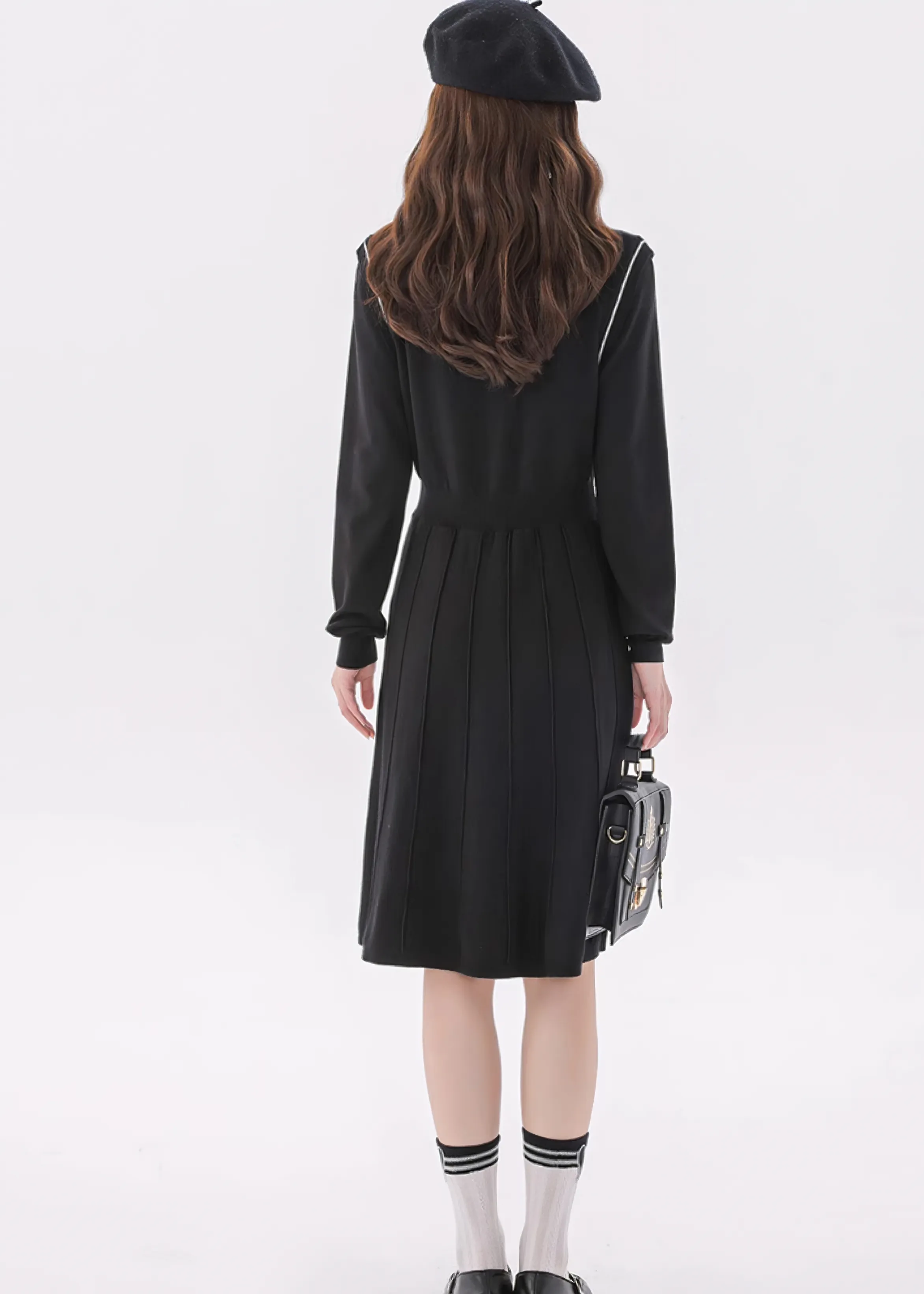 RETRO COLLEGE STYLE KNIT DRESS