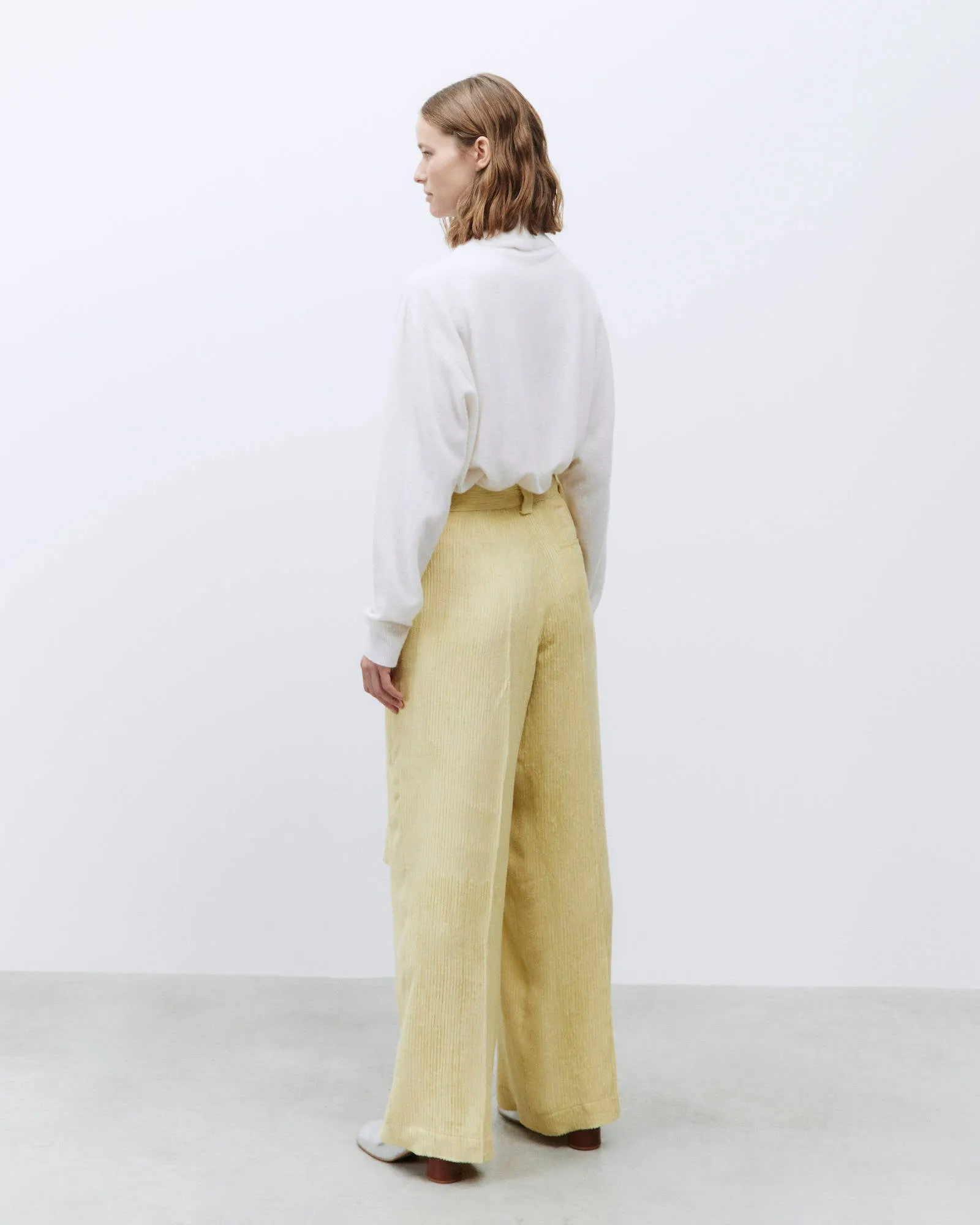 TAILORED CORDUROY PANTS