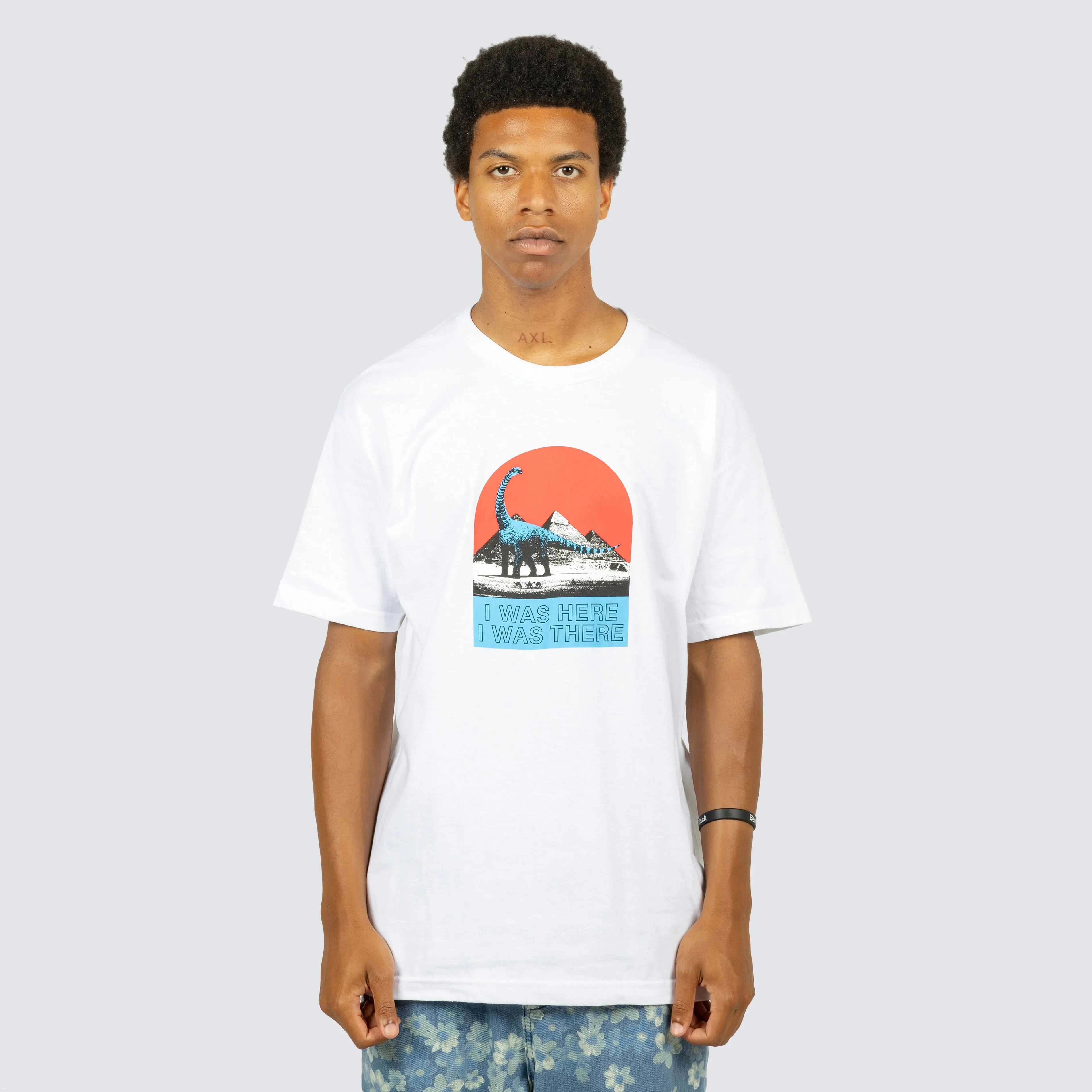 TOURIST T-SHIRT
